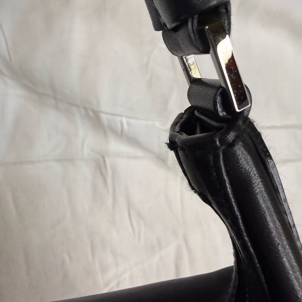 Gucci Black Leather Bag - Picture 13 of 13
